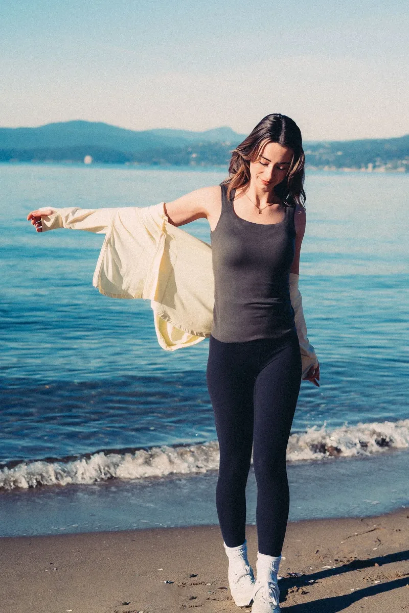 CatWarm Heatwave Sleek Thermal U-Neck Tank Top w/ Built-in No-Removable Bra