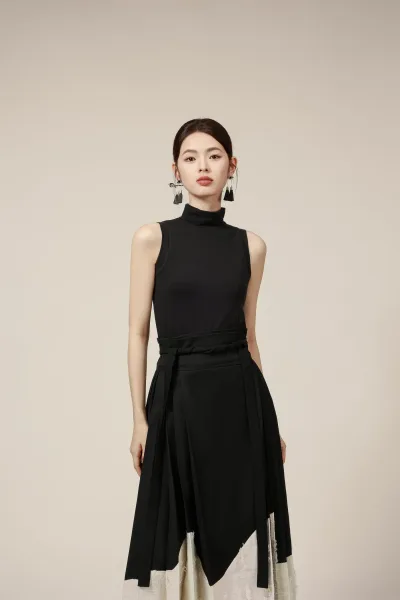 CatWarm High Neck Warm Ear-Wrap Tank
