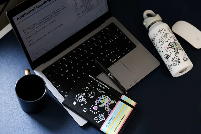 Hydrate & Inspire: Limited Edition Revomax & Moleskine Gift Set