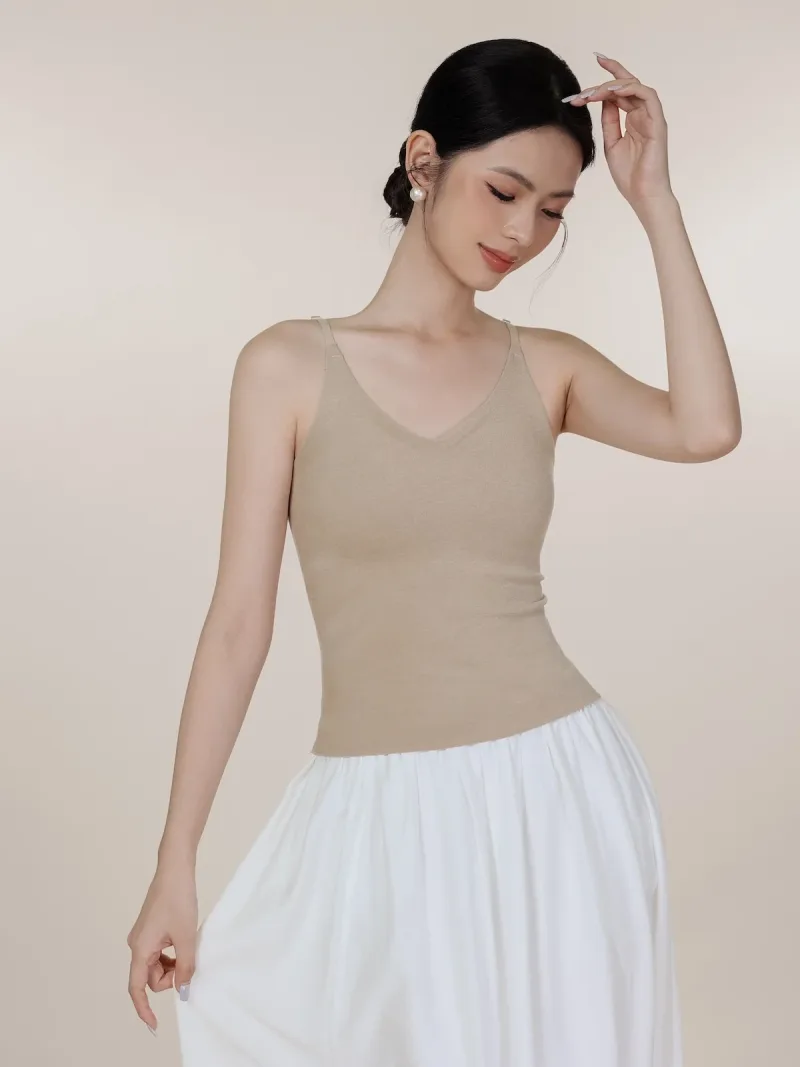CatWarm Infrared V-Neck Thermal Tank with Built-in Removable Bra