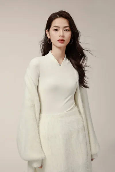 CatWarm V-Neck Thermal Long Sleeve Top