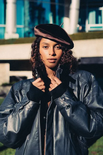 Luster Velvet Sculptural Beret - The Effortless French Classic