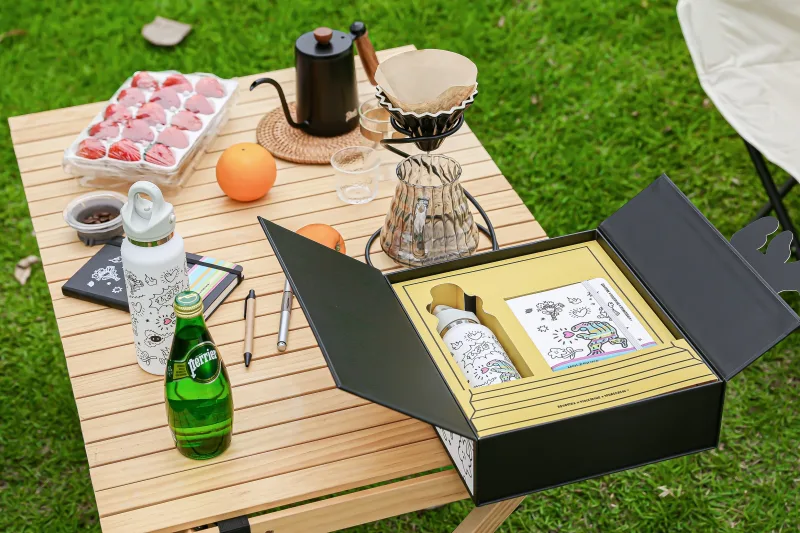 Hydrate & Inspire: Limited Edition Revomax & Moleskine Gift Set