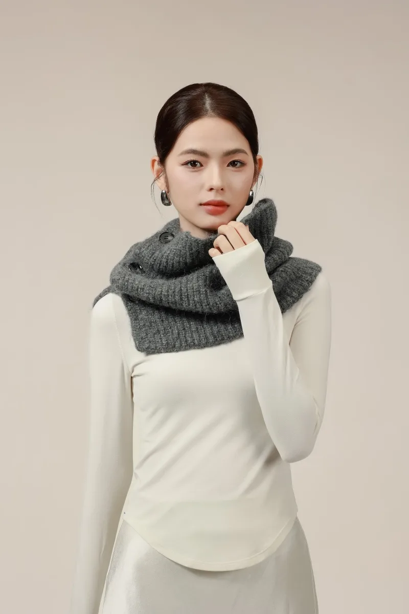 Softest Alpaca Wrap: Cozy & Chic Shawl & Scarf